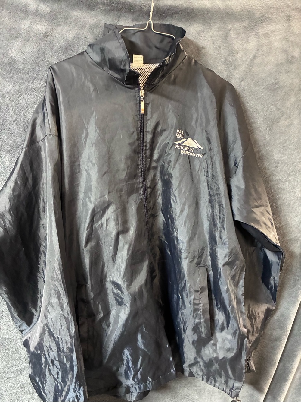 Team USA "Victory in Vancouver" full-zip windbreaker jacket. 2010 olympics